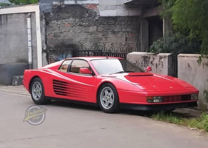 Legenda di Jalanan: Ferrari Testarossa Kembali Menjadi Sorotan