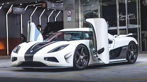 Ini 10 Hypercar yang Masuk Daftar Mobil Tercepat di Dunia