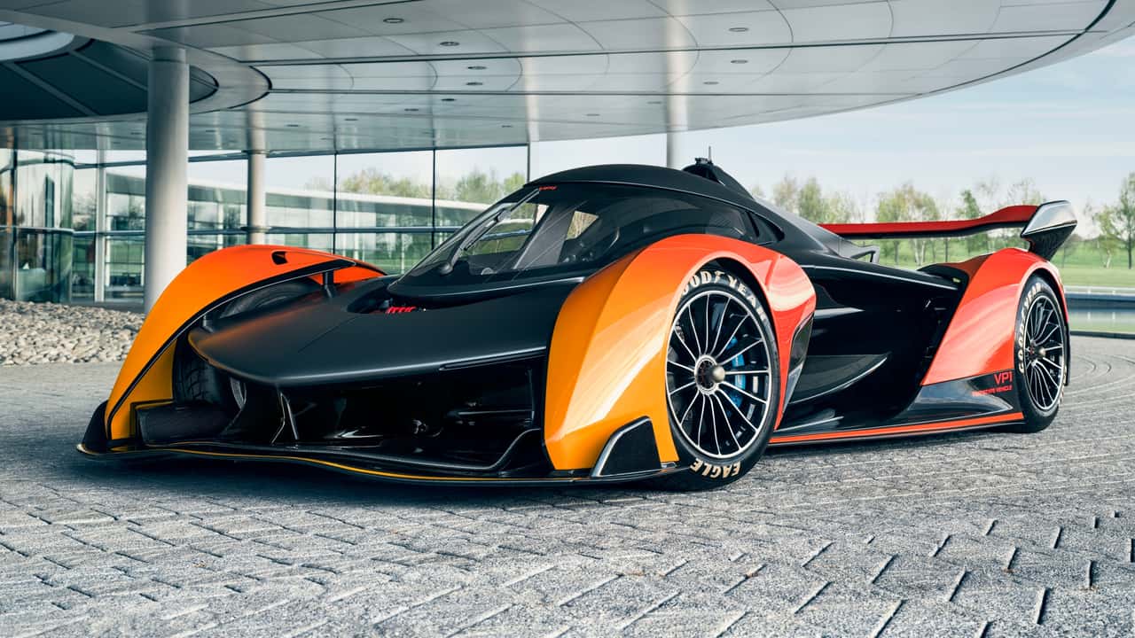 Bulan Ini, Bugatti Ungkap Hypercar Terbaru Bermesin V16